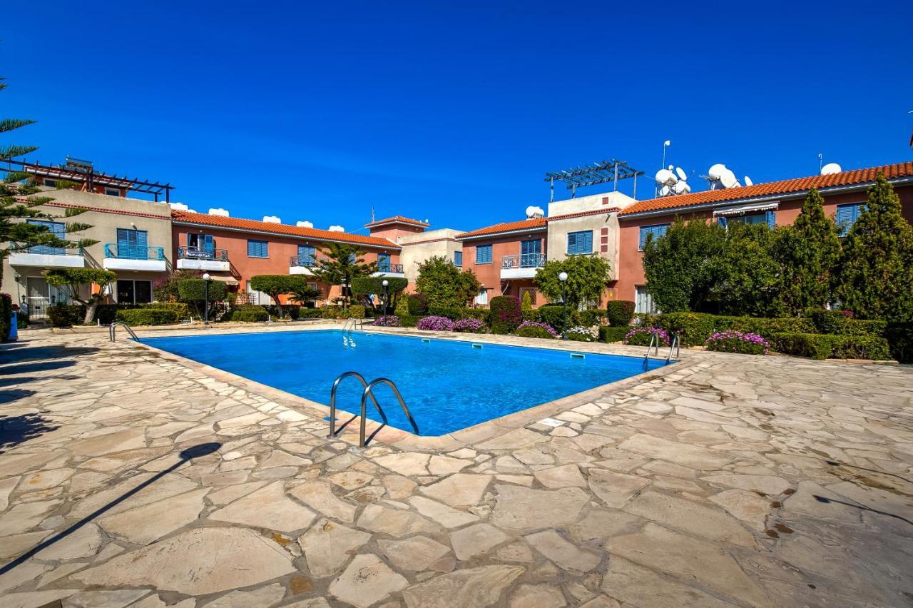 Antonia'S Palace Rooftop Jacuzzi Stunning View Πάφος Εξωτερικό φωτογραφία