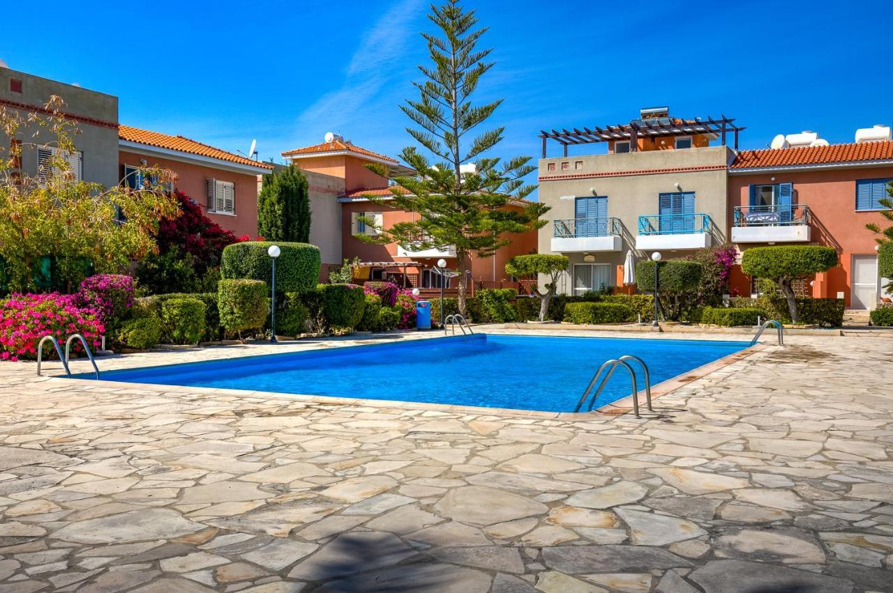 Antonia'S Palace Rooftop Jacuzzi Stunning View Πάφος Εξωτερικό φωτογραφία